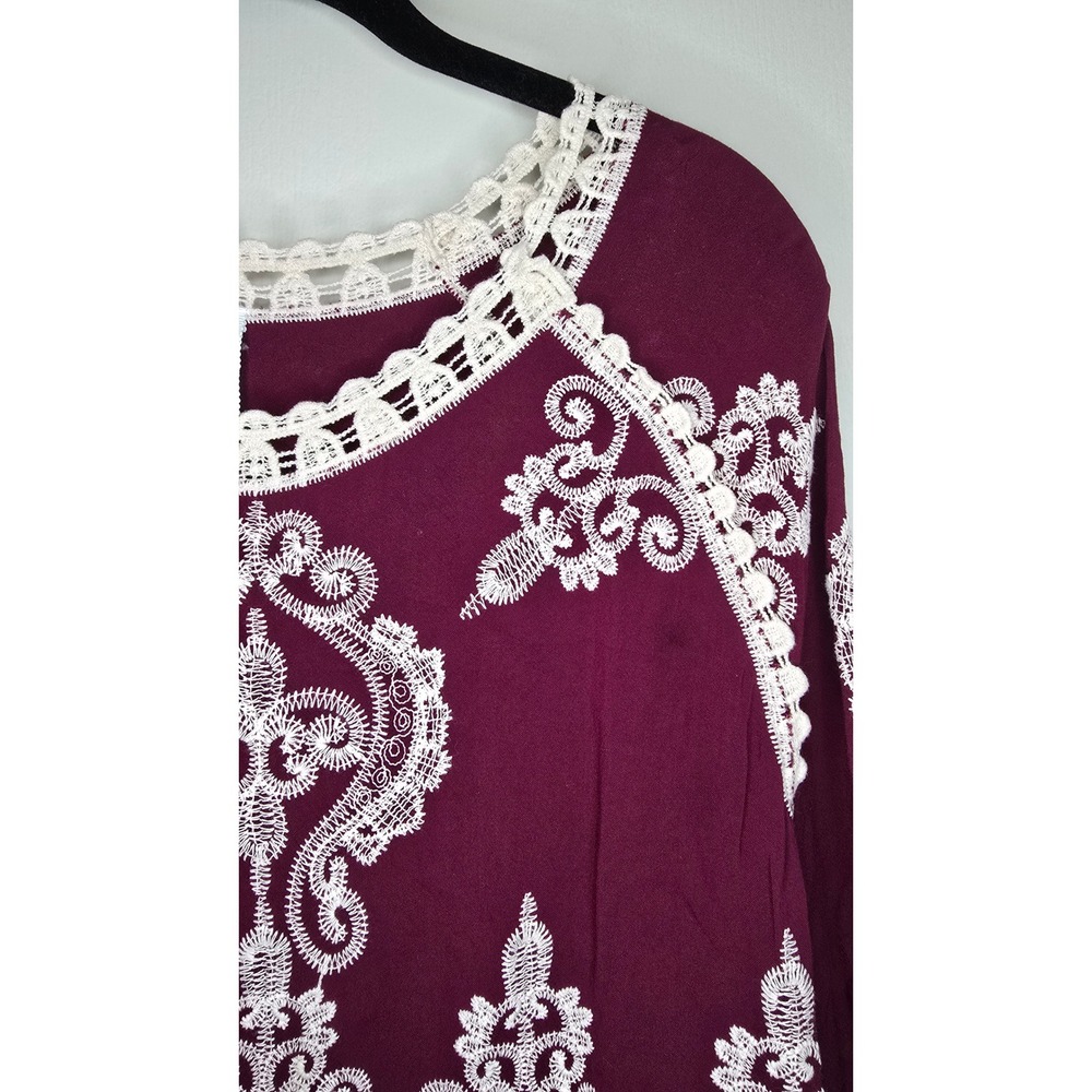Leo & Nicole Womens Burgundy Boho Lace Embroidered Rayon Blouse Top Medium - Picture 2 of 6
